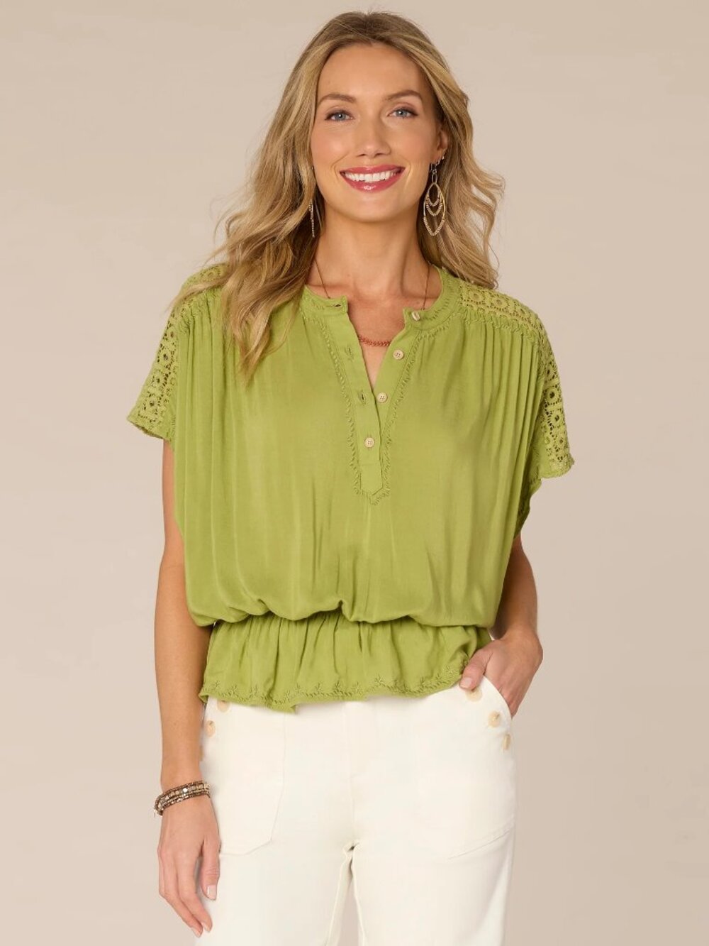 Democracy Eyelet Top Size Small